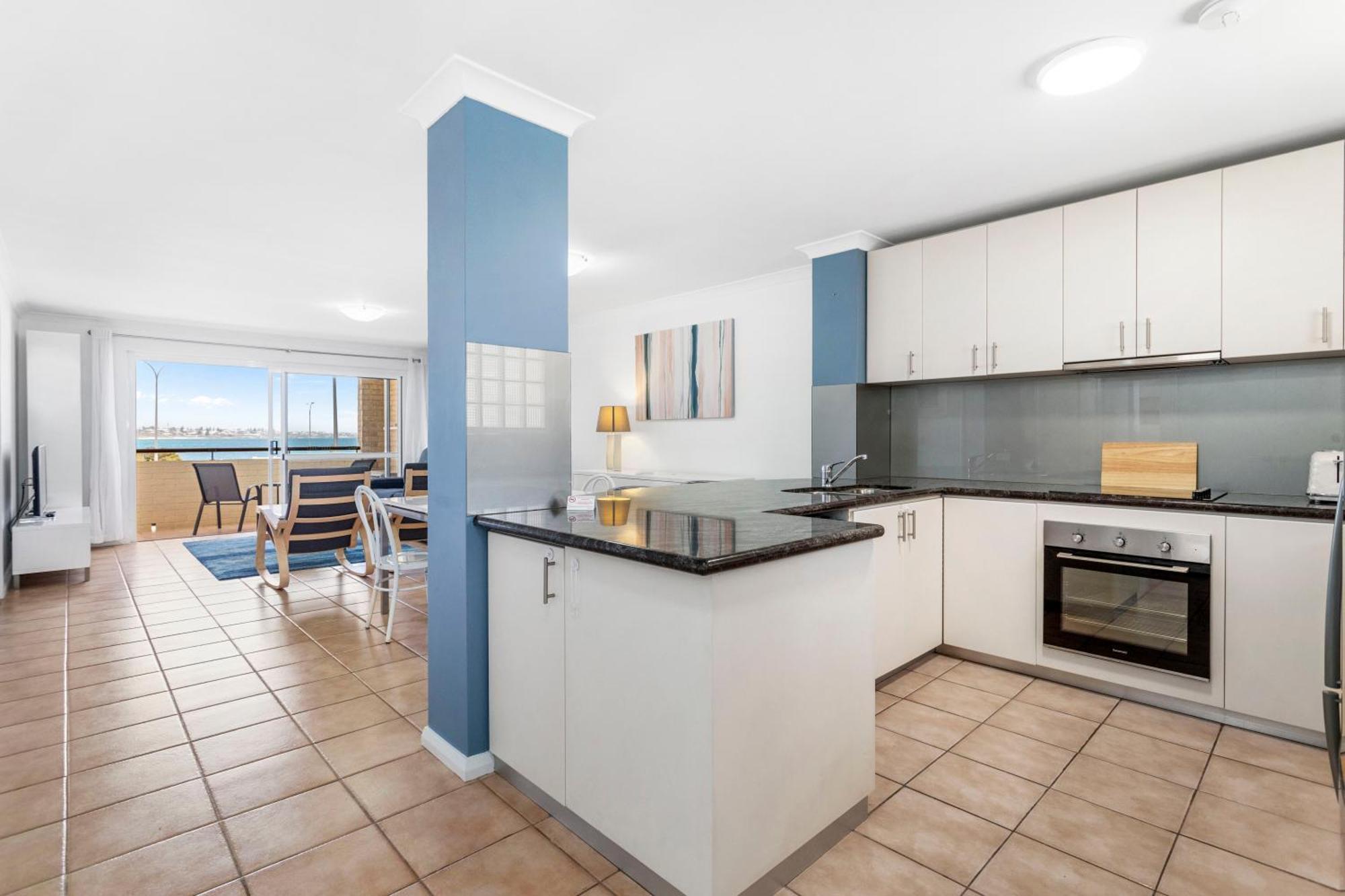 Nautica Residences Hillarys Перт Экстерьер фото