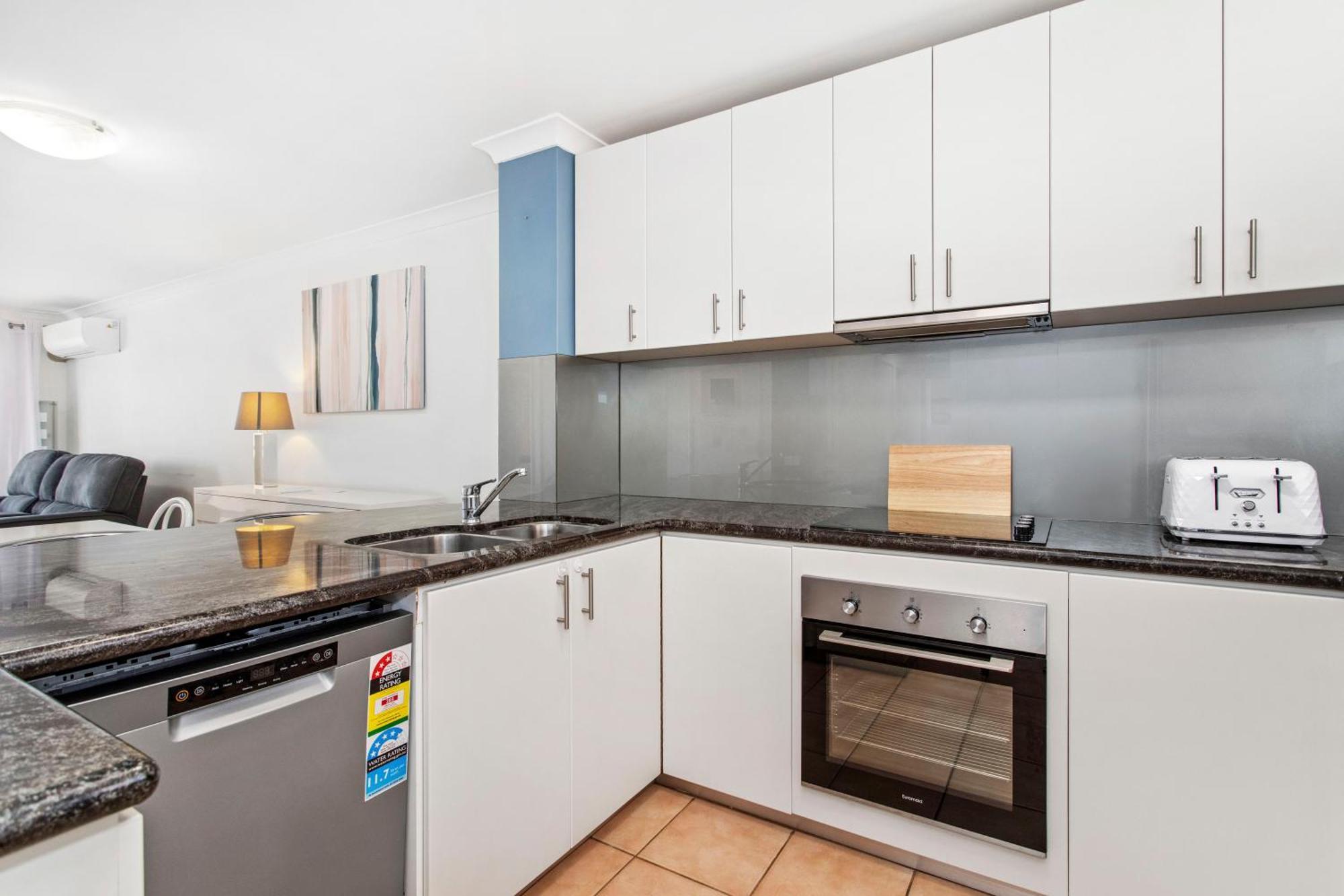 Nautica Residences Hillarys Перт Экстерьер фото