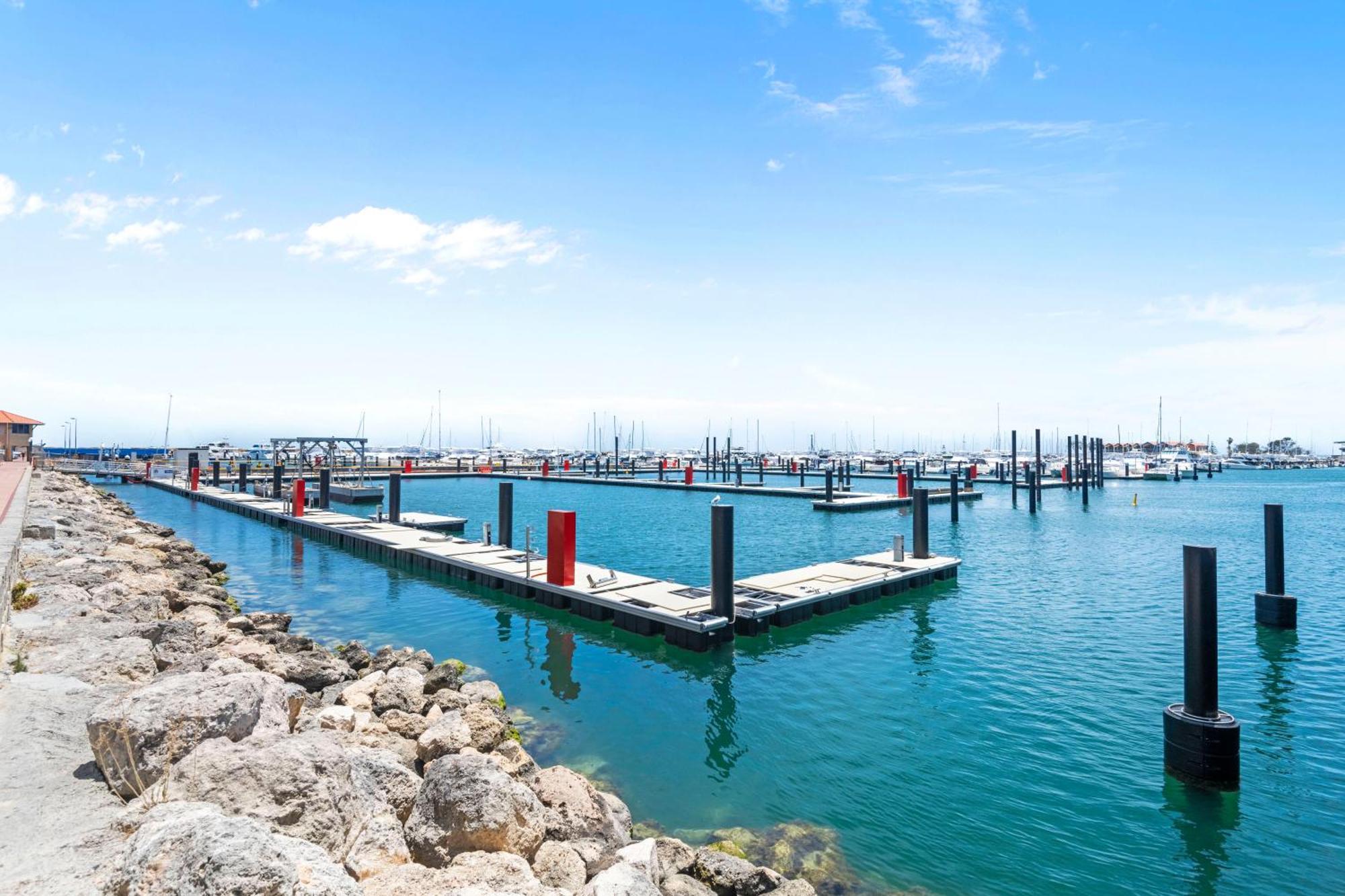 Nautica Residences Hillarys Перт Экстерьер фото