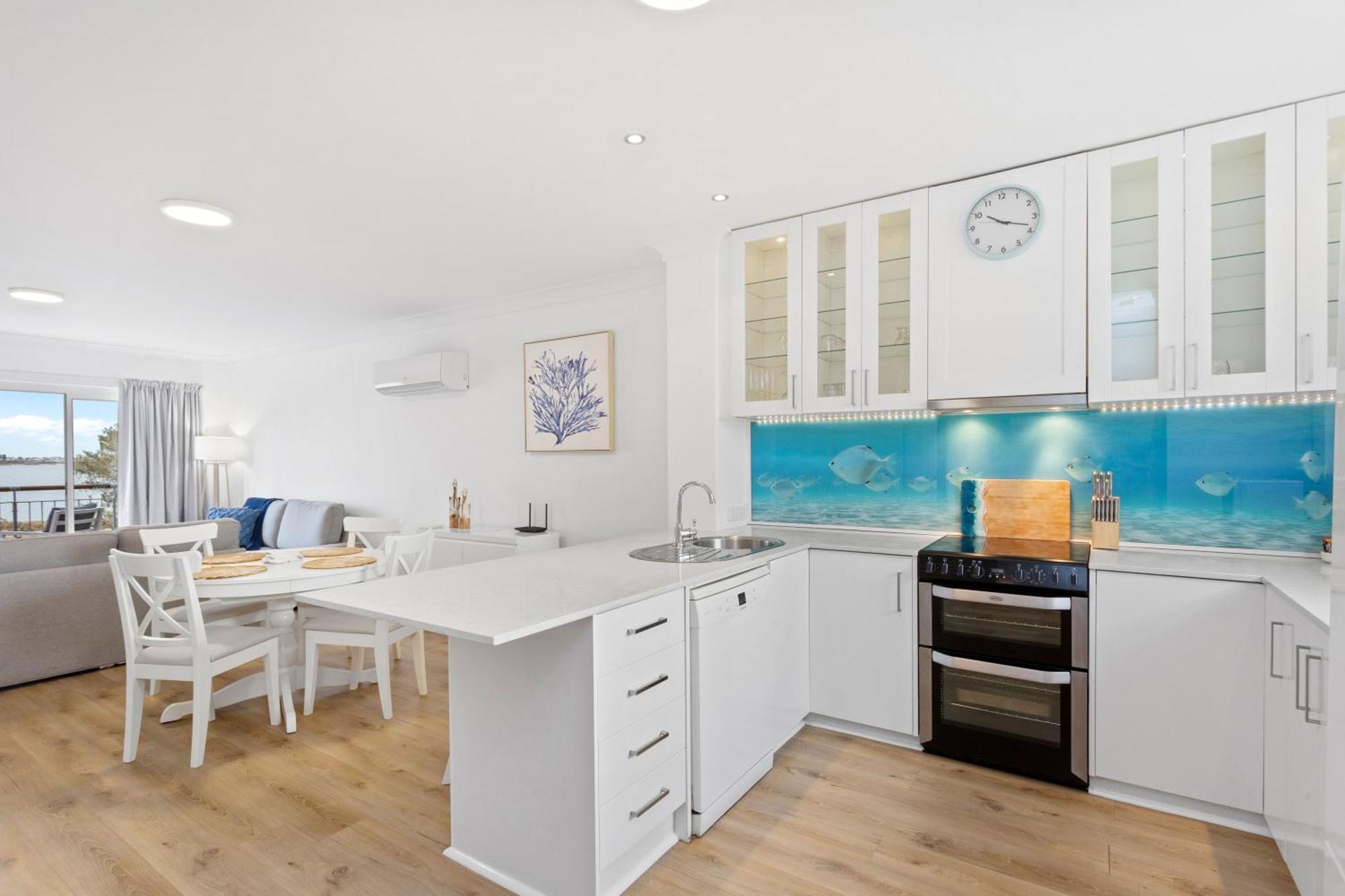 Nautica Residences Hillarys Перт Экстерьер фото